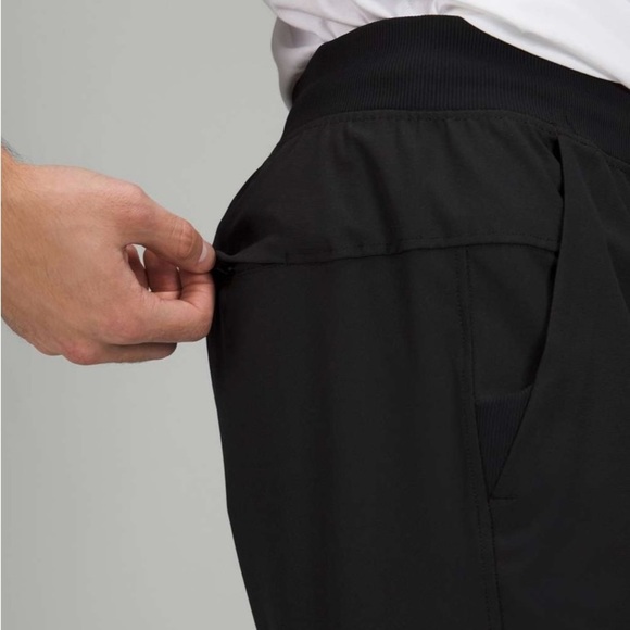Lululemon sz M ABC Jogger Warpstreme Black Jogger Pants great condition - Picture 12 of 13